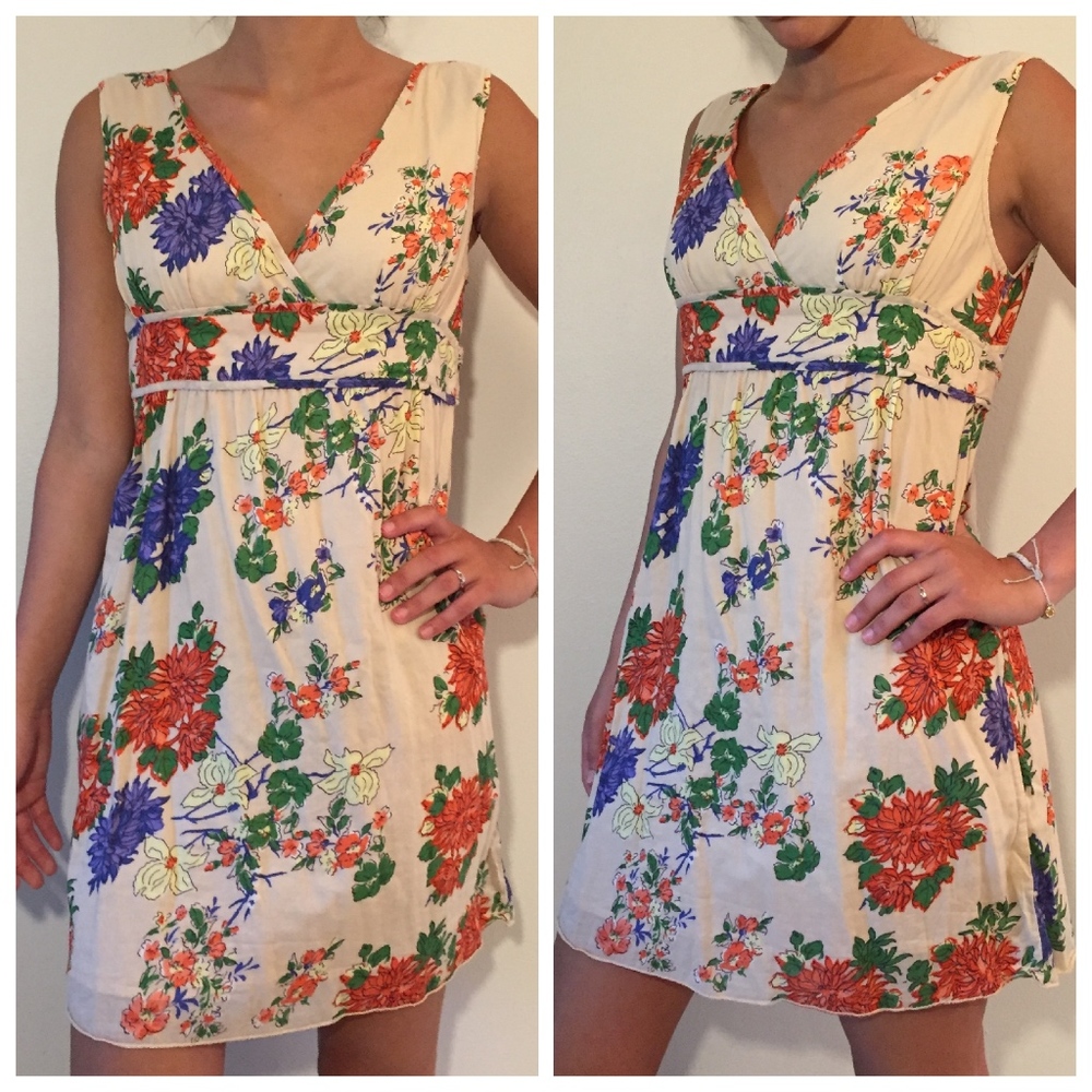 Vintage Cotton Floral Dress with Tie back